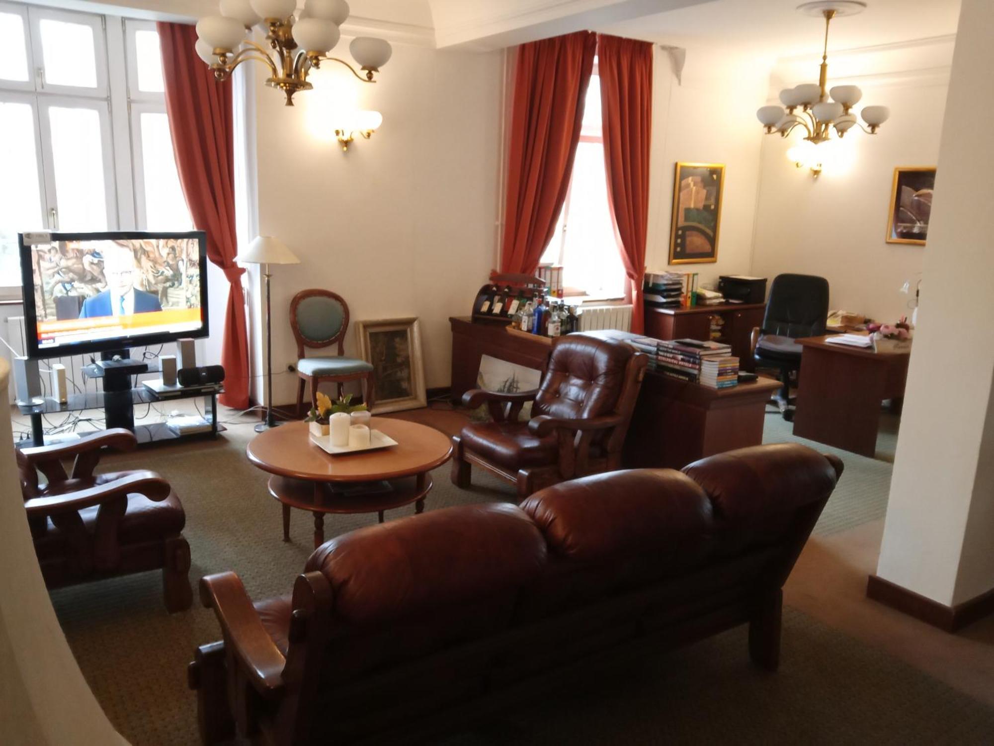 Retro Hotel Villa Острава Экстерьер фото