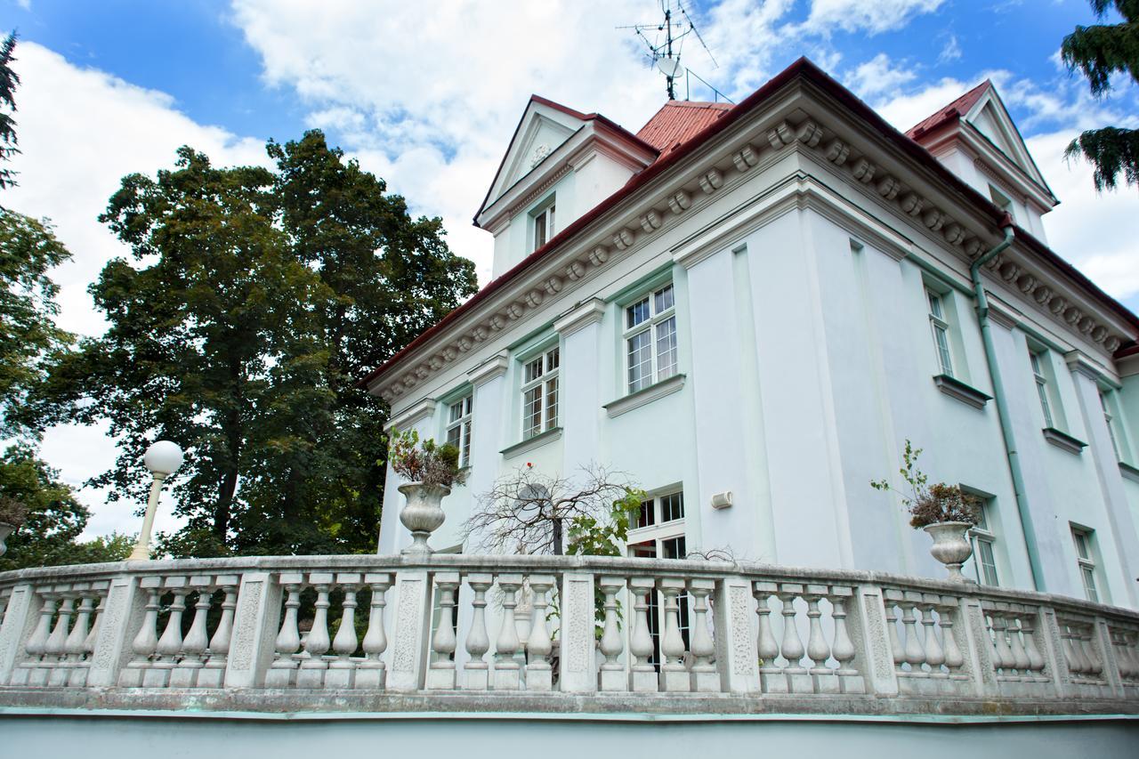 Retro Hotel Villa Острава Экстерьер фото