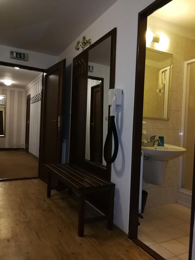 Retro Hotel Villa Острава Экстерьер фото